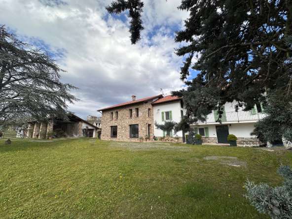 CI-1556_cartosio_realestate_stonehouse_piemonte_elianne_fabiana_caseinpiemonte_barbera_unesco_acqui_luxur
