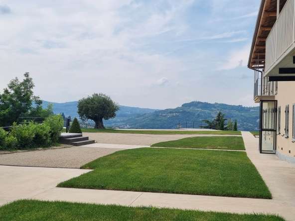 CP-1588_canelli_piemonte_unesco_olives_caseinpiemonte_realestate_elianne_homesinpiemonte_case_castelli_cascine_fabiana (14)