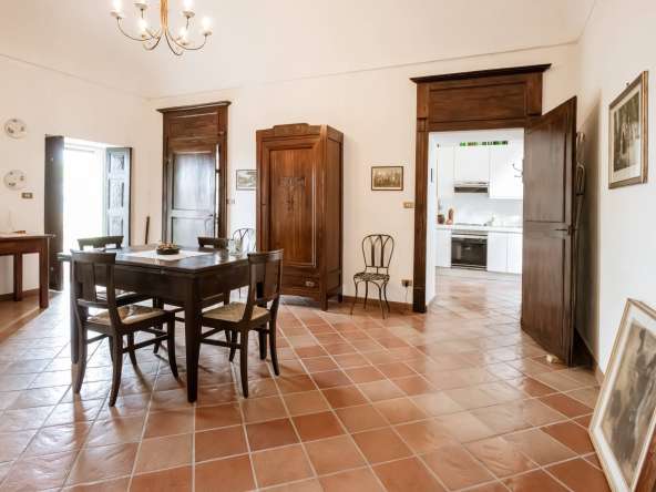 CP-1590_caseinpiemonte_unesco_history_casale_luxury_elianne_fabiana_alfiano_monferrato (7)