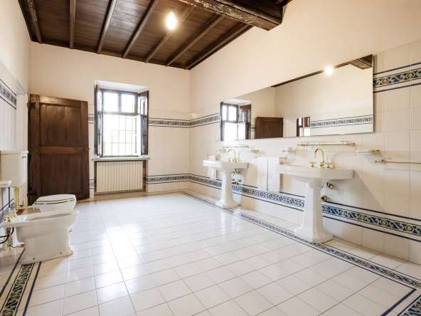 CP-1590_caseinpiemonte_unesco_history_casale_luxury_elianne_fabiana_alfiano_monferrato (9)