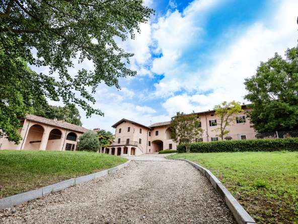 CP-1598_caseinpiemonte_unesco_history_casale_luxury_elianne_fabiana_alfiano_monferrato (20)