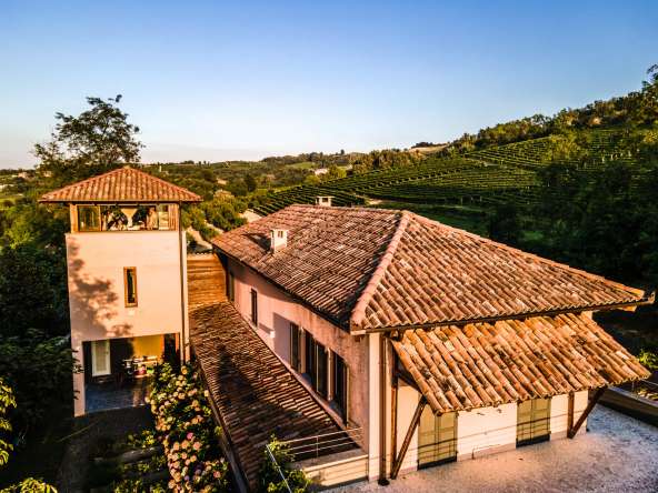 CP-1629_unesco_canelli_nizza_piemonte_caseinpiemonte_realestate_sanmarzano_architects_elianne_fabiana_swimmingpool (1)