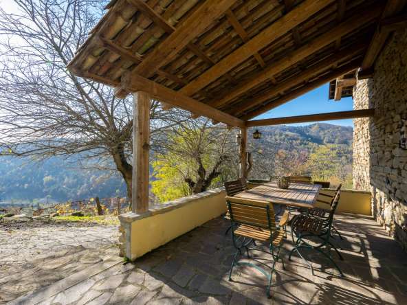 CL-1632_fabiana_elianne_caseinpiemonte_realestate_unesco_mango_alba_pool_stone_piemonte (9)