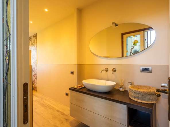 caseinpiemonte_sandamianodasti_roero_barbera_nebbiolo_pool_cascina_bb_cl-1684_1005 Large