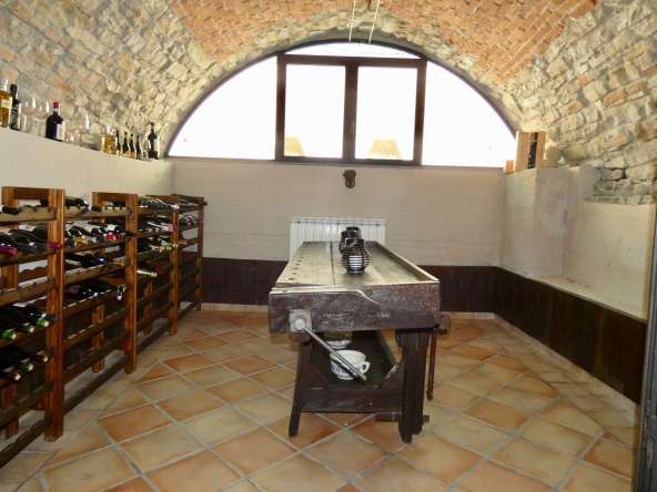 selectedhomespiemonte_monasterobormida_monferrato_barbera_pool_cascina_farmhouse_cr-168200170