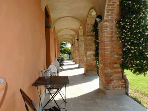 selectedhomespiemonte_monasterobormida_monferrato_barbera_pool_cascina_farmhouse_cr-168200200